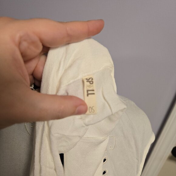 Spell & the Gypsy Collective Isla Bonita White Kimono, One Size, EUC - Picture 8 of 9